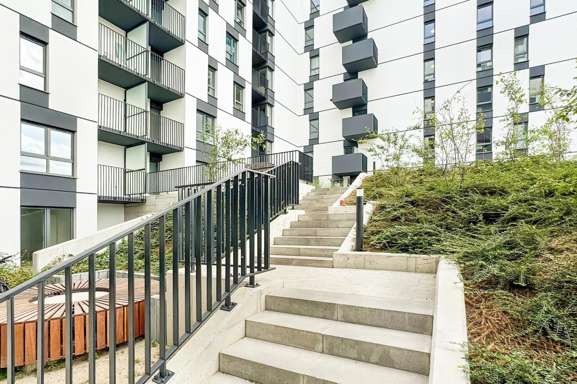 Cozy Studio With Parking In Poznan By Noclegi Renters Exterior foto